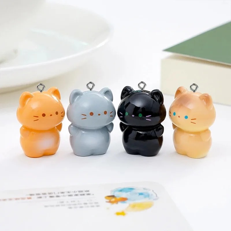 Confezione da 10 Ciondoli in R - Resin Craft Projects recensione e prezzo